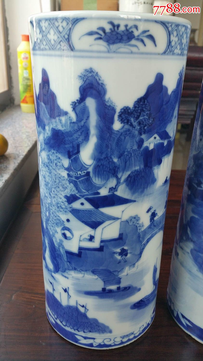 光绪青花山水帽筒一对(一好一坏)