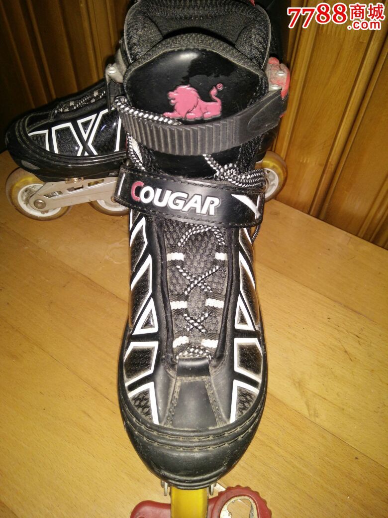 美洲狮单排滚轴鞋