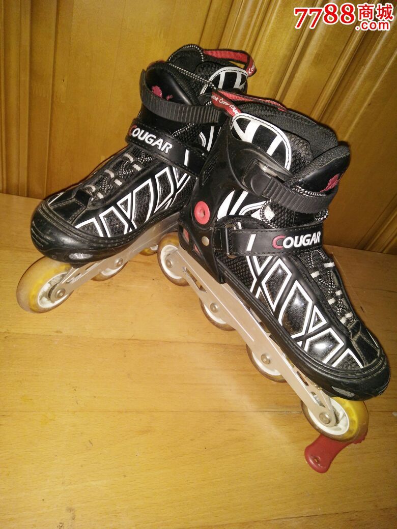 美洲狮单排滚轴鞋