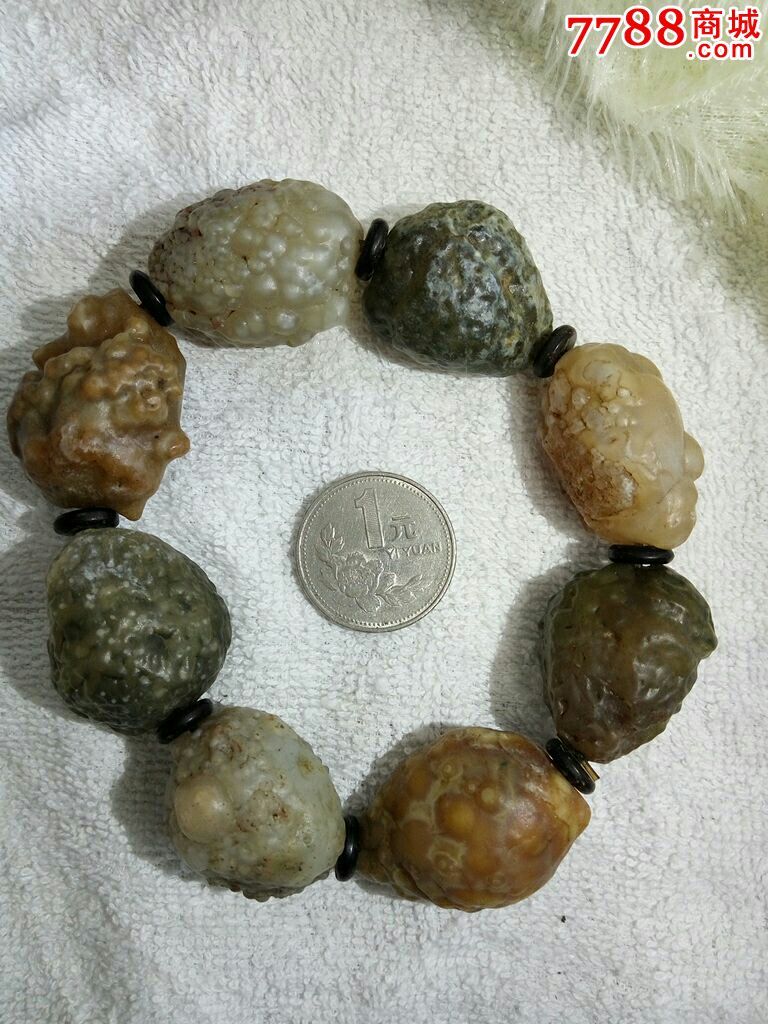 阿拉善鱼籽玛瑙手串