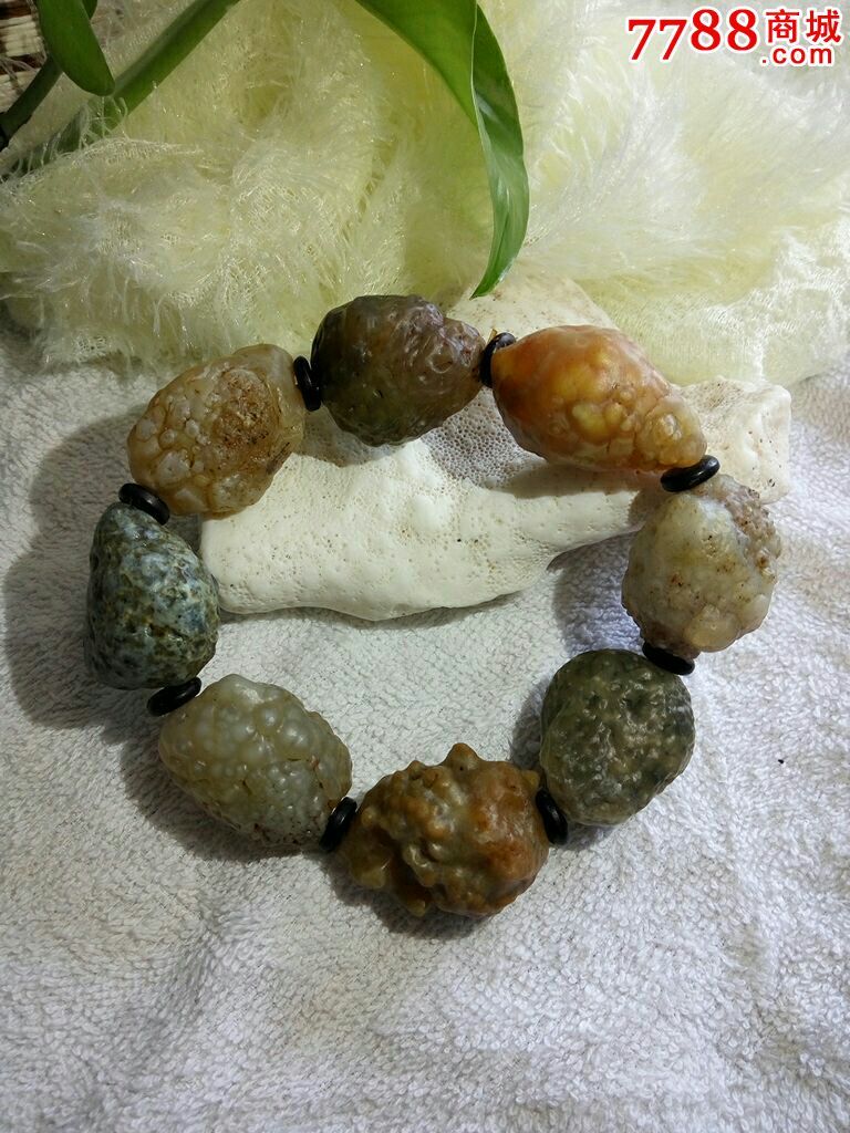 阿拉善鱼籽玛瑙手串