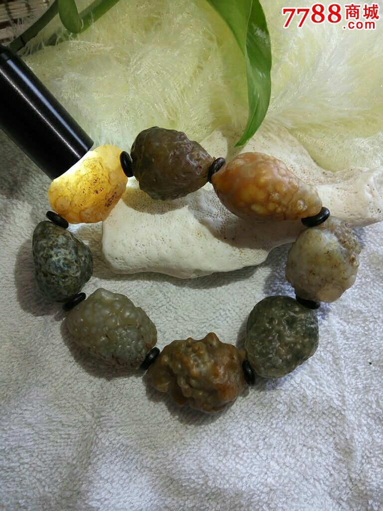 阿拉善鱼籽玛瑙手串