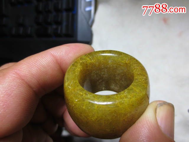 纯天然金发晶老扳指一个外经4内径23cm