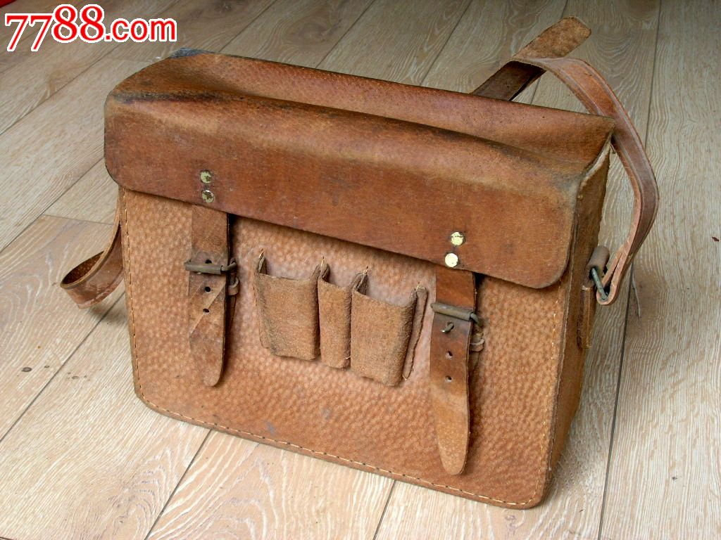 怀旧收藏1610a4边疆早期加厚全皮翻盖邮差工具包好品