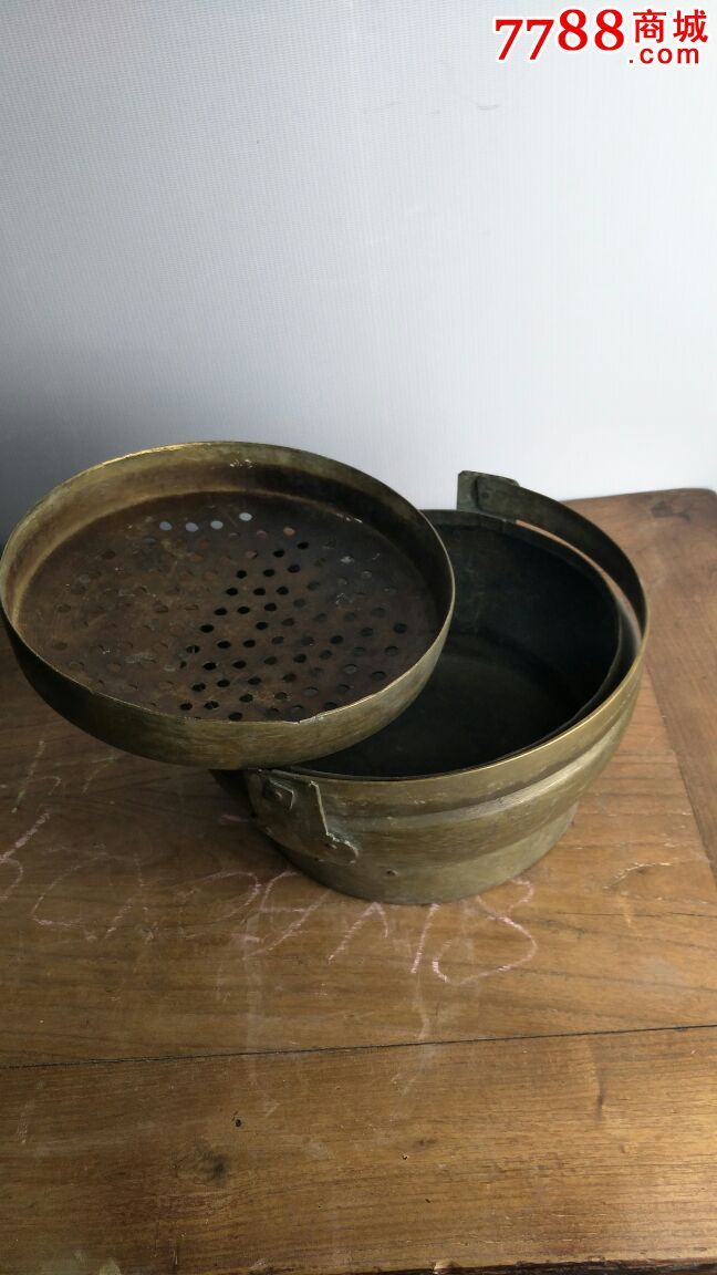 拍前请咨询是否售出,物流费仅供参考详情咨询634简介:铜暖炉/暖壶