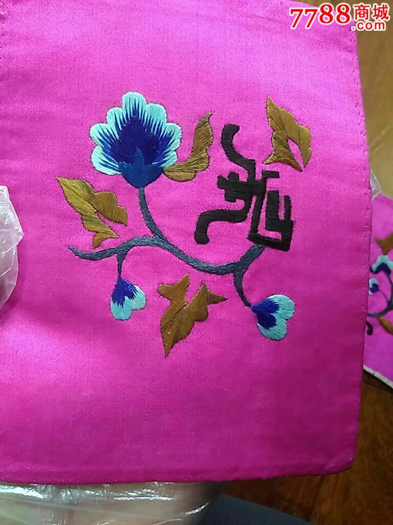 枕頭頂,刺繡一對