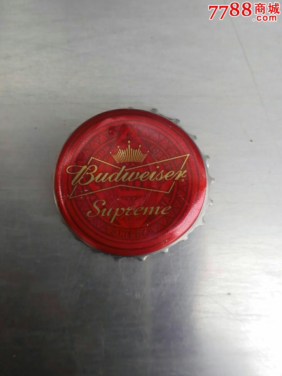 百威啤酒瓶盖