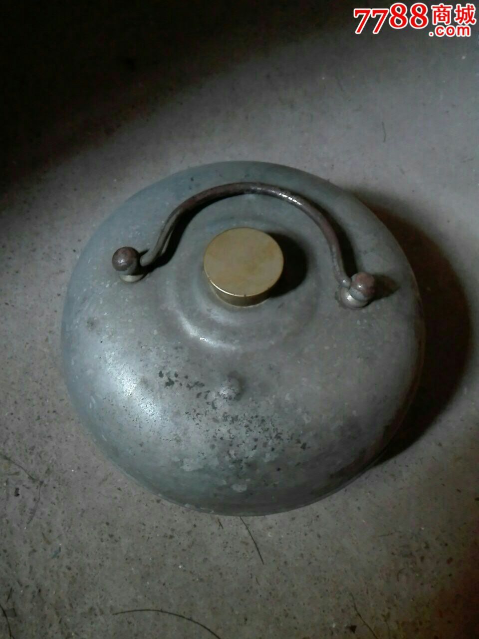 民俗老物件暖水壶