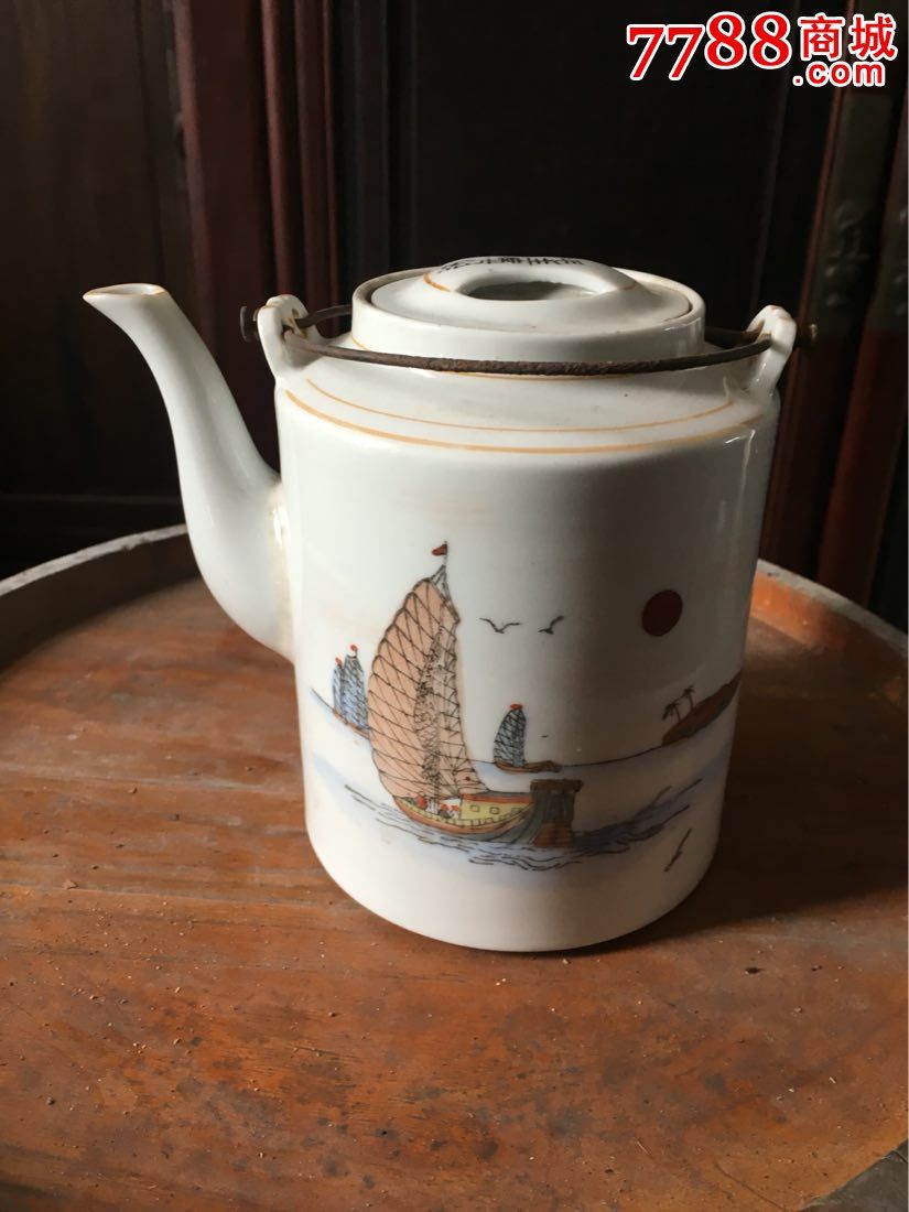 文革南海渔歌提梁壶一个