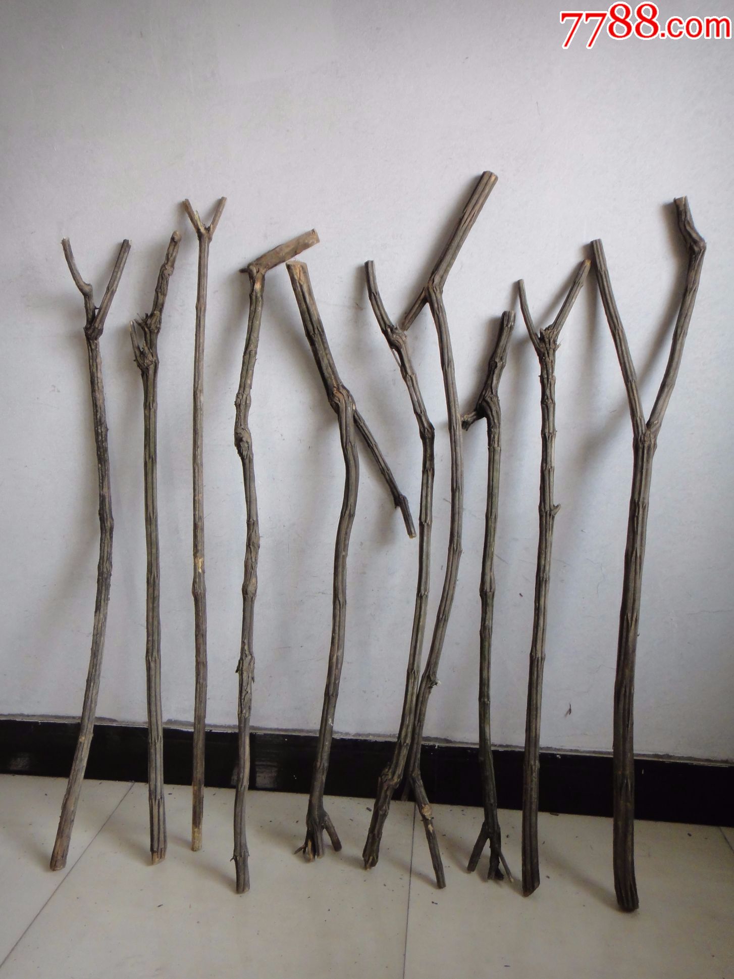 最新进货太行山"降龙木"拐杖(注:没有了,朋友已定)