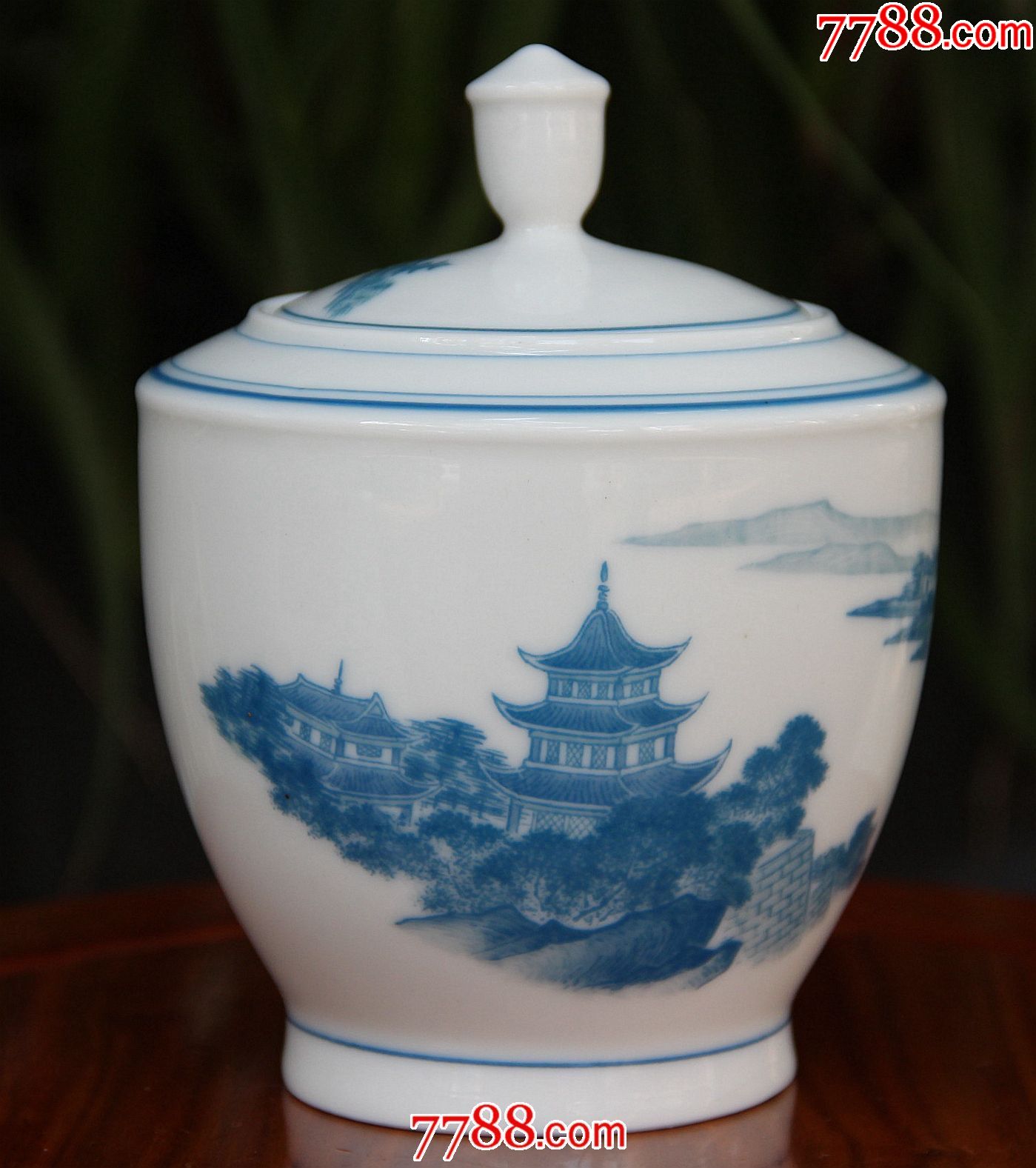 八十年代醴陵群力瓷厂釉下彩青花茶叶罐
