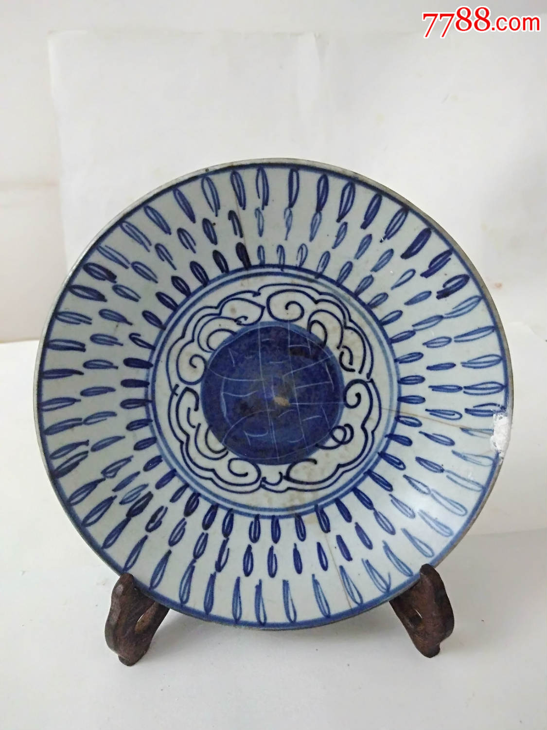 479清代万寿纹青花盘,口径17.8厘米