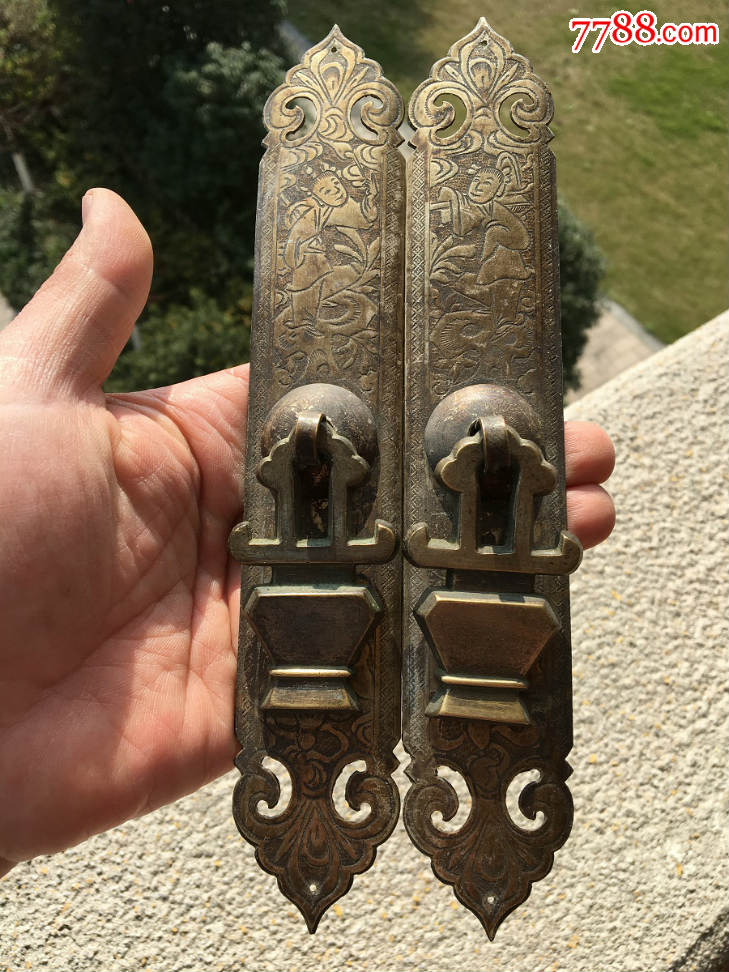 手工錾刻好品和合二仙人物门鼻全套