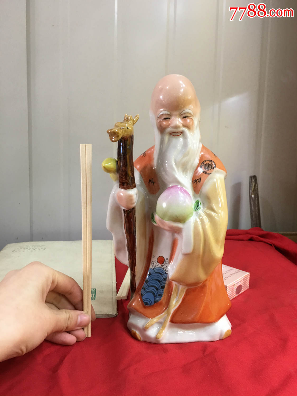 80年代手心持桃寿星摆件