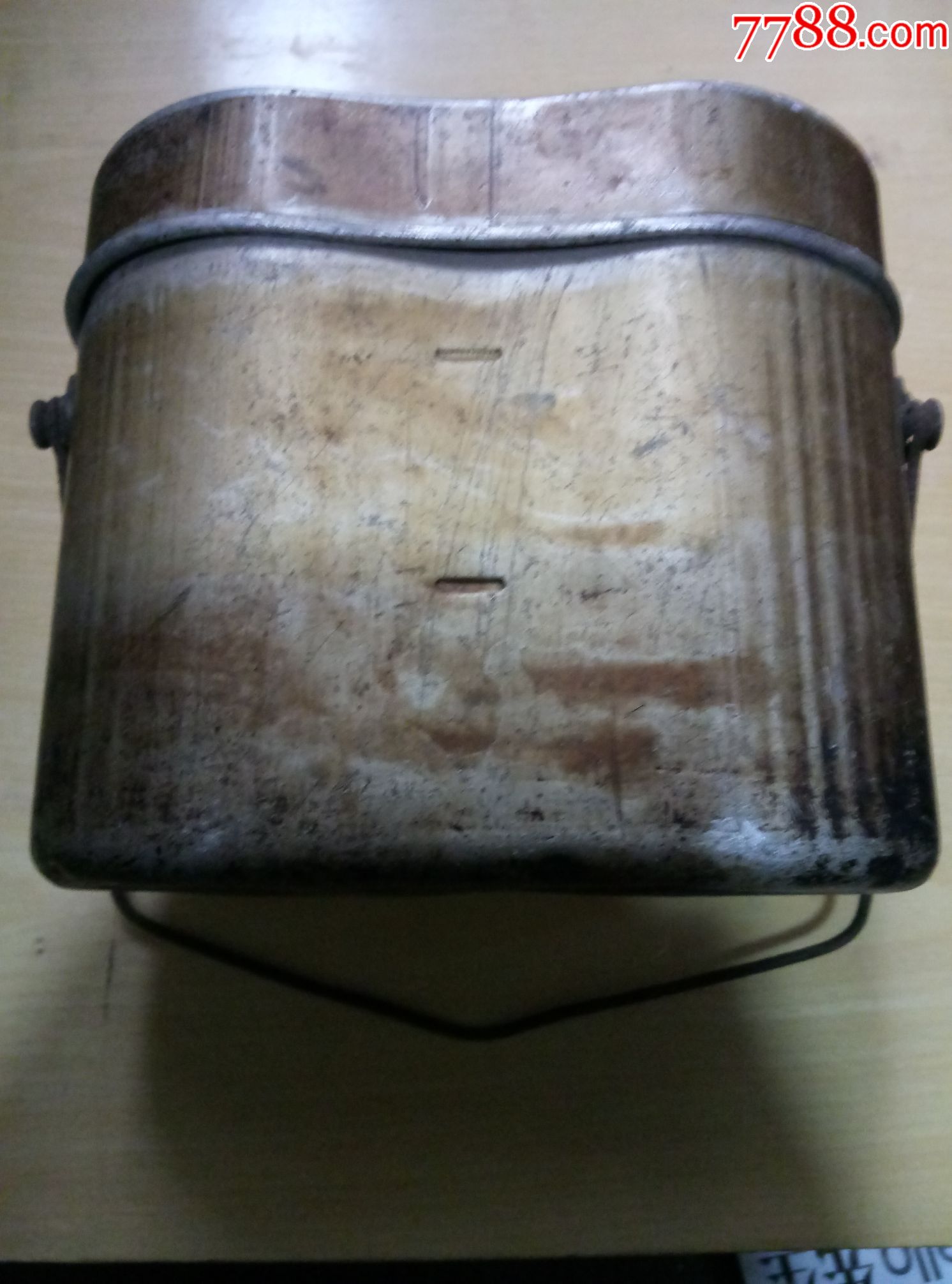 老式军用饭盒图片
