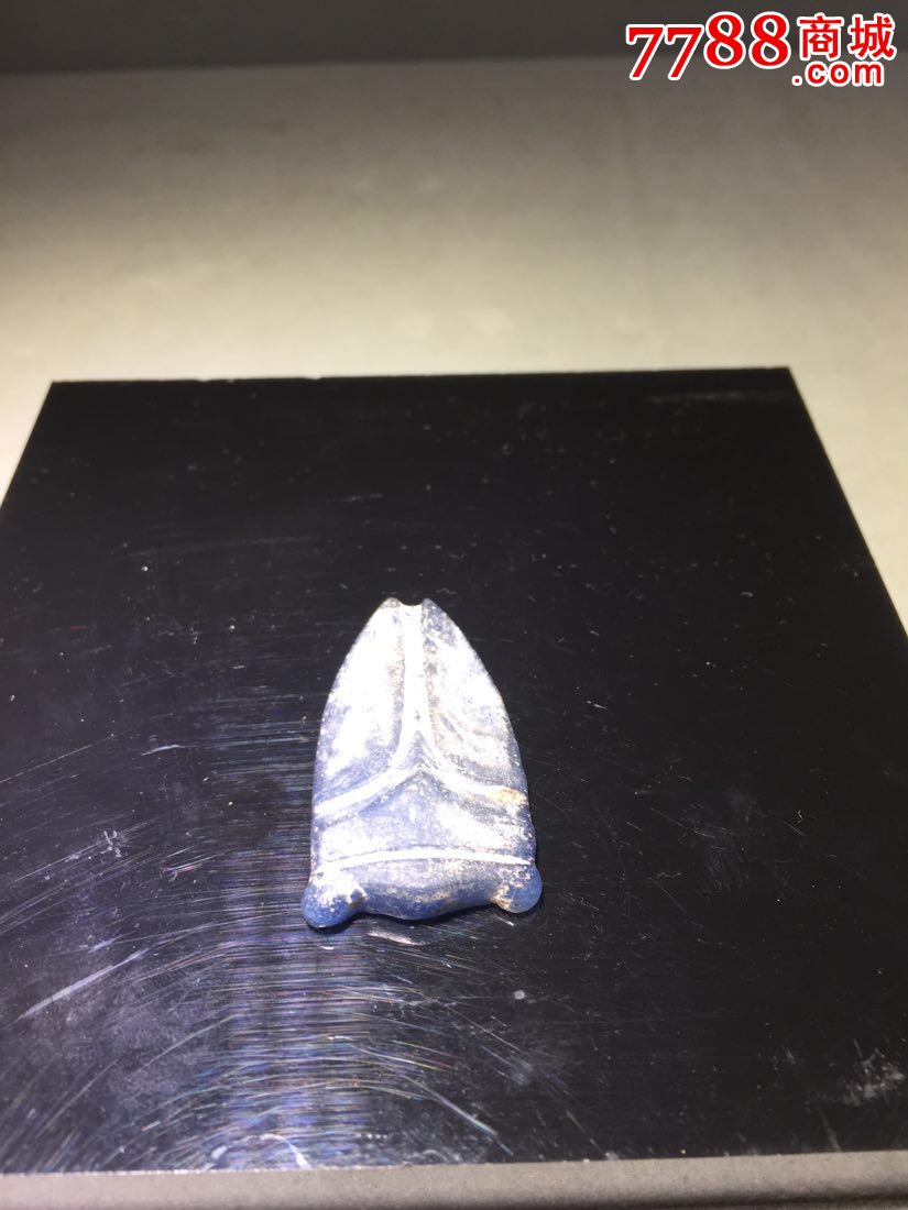 青金石蝉