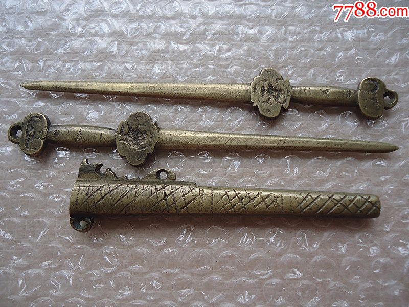 民国"辟邪"铜双剑_第1张_7788收藏__中国收藏热线