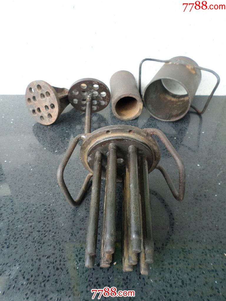 古玩杂项老旧金属铁器工具用品民俗怀旧收藏陈列手工打制蜂窝煤机