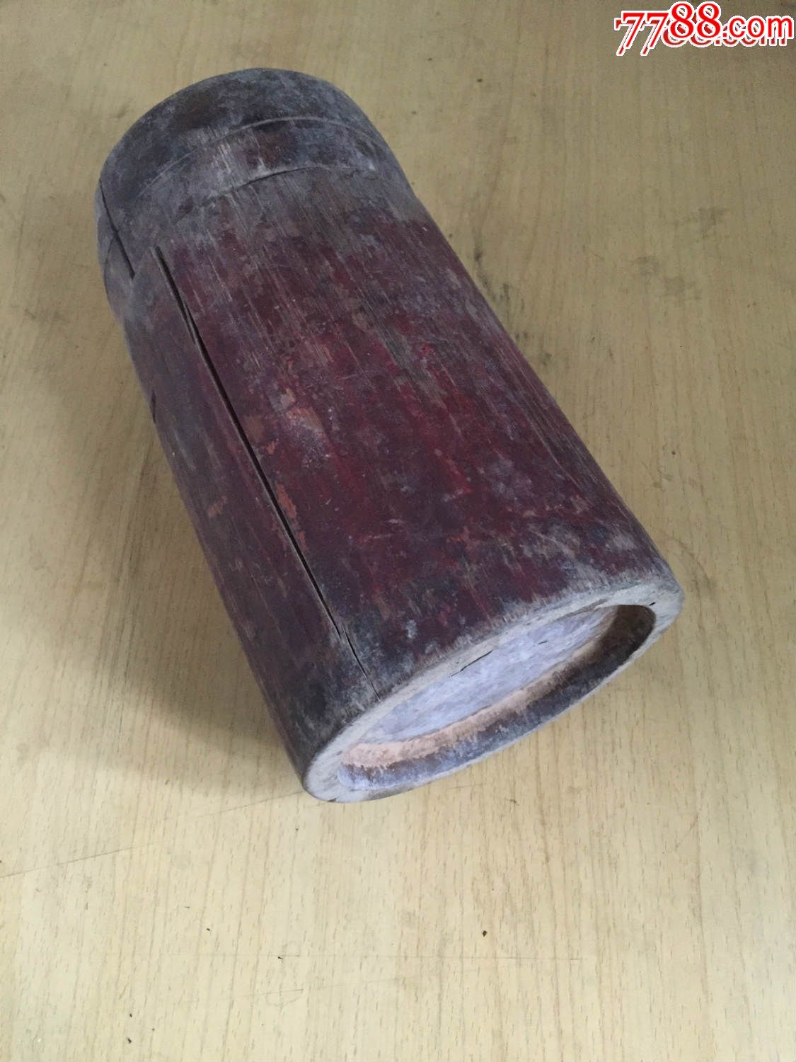 老竹筒一只