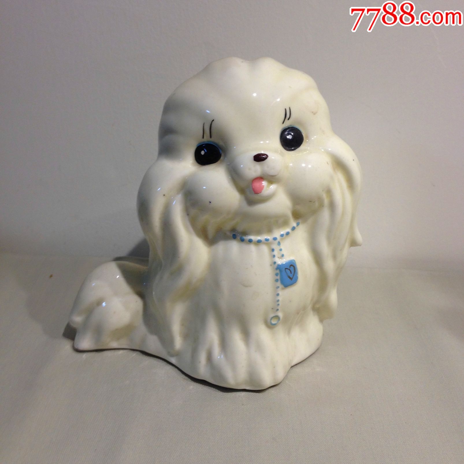 八十年代小瓷狗出口产品