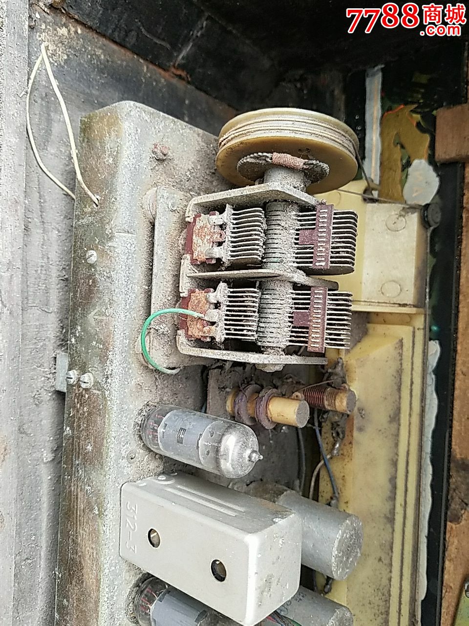 玫瑰牌电子管收音机