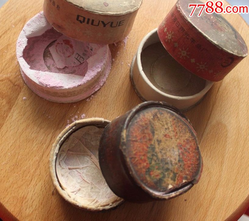 怀旧香妃秋月檀香胭脂香粉盒3个不同老纸盒含粉趣味收藏yy.1498