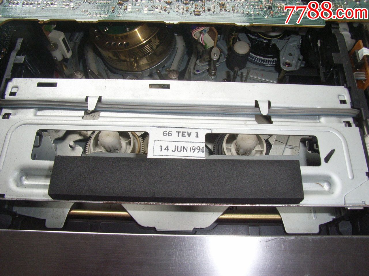 夏普6磁头立体声录像机k700运行状态良好