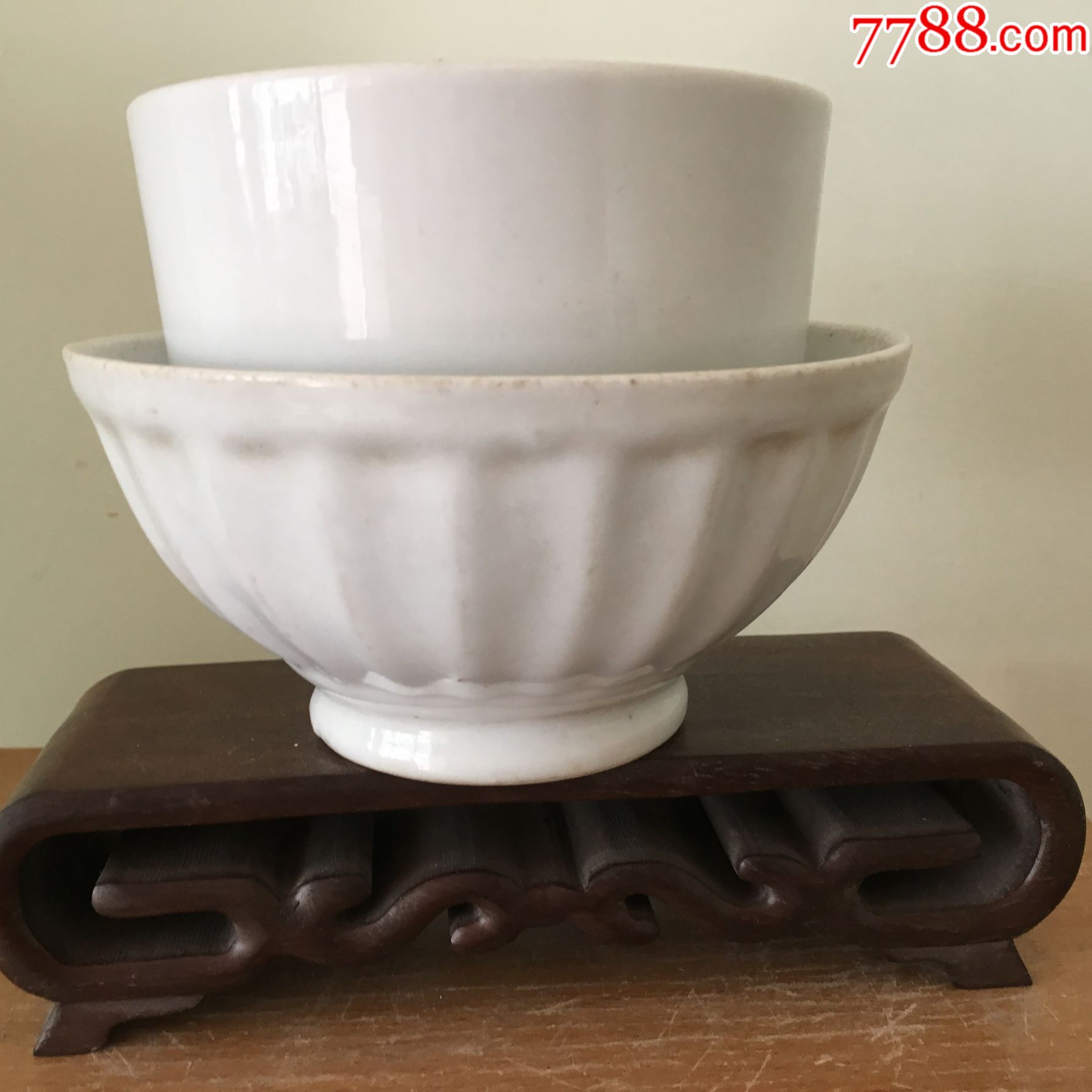 乡下收来的白釉色碗2件