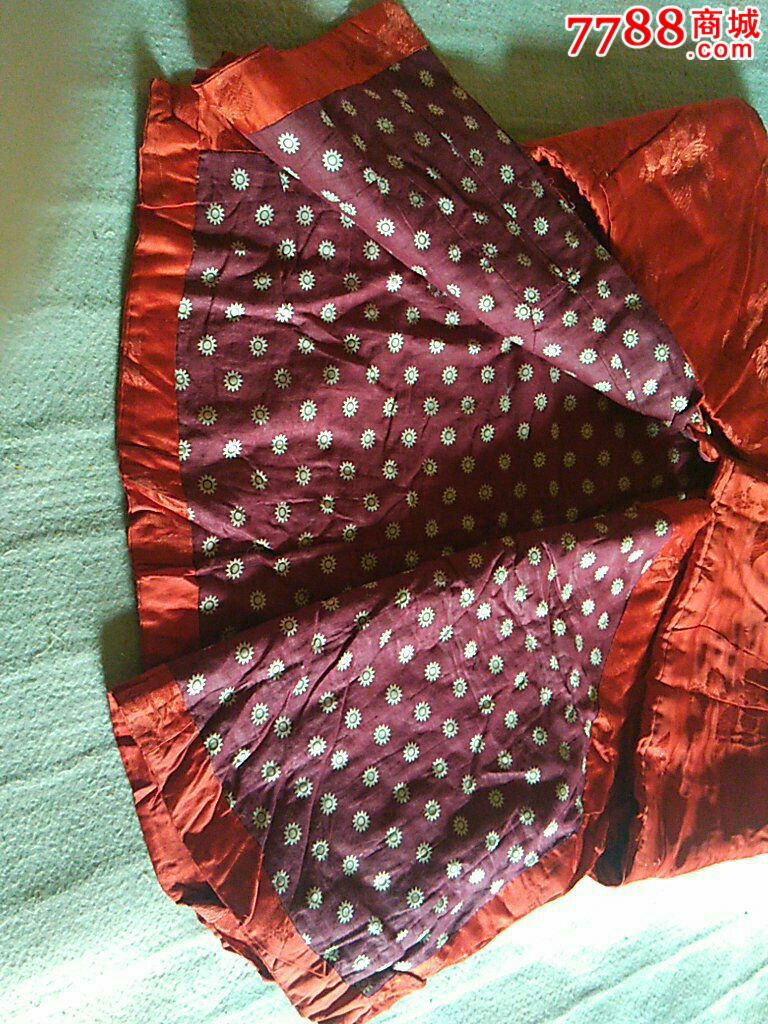 红缎面斜襟半棉祆