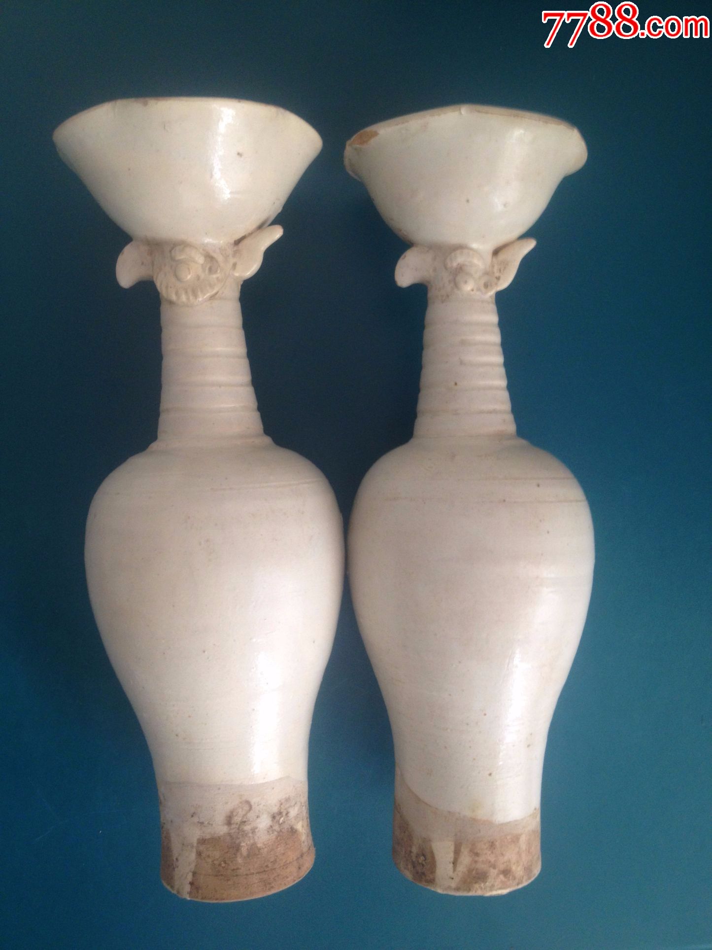 辽代白釉凤首瓶