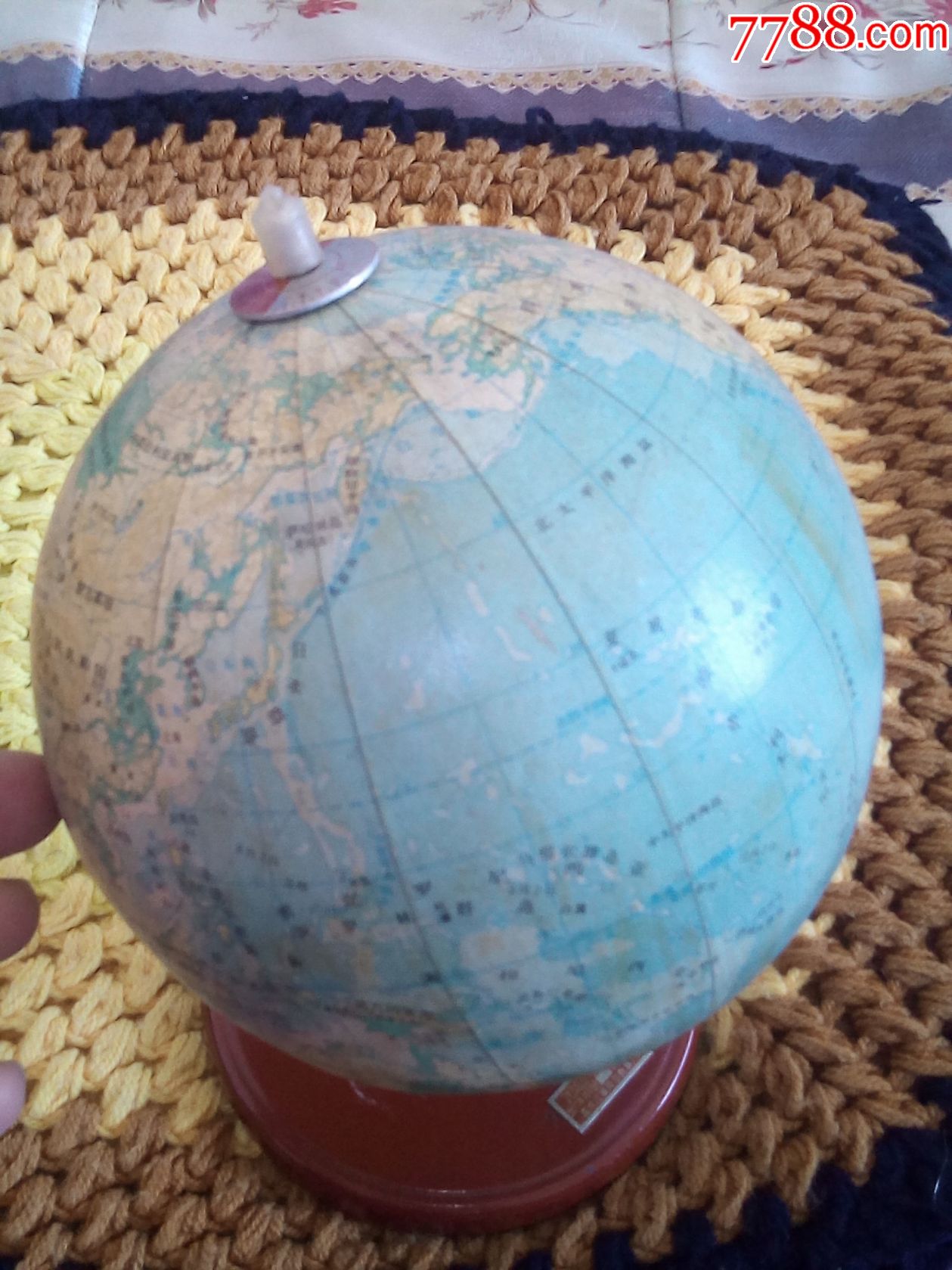 八十年代铸铁座经典地球仪