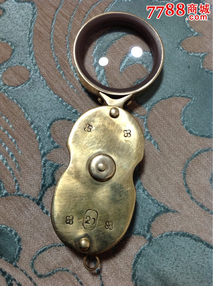 漂亮的铜放大镜!