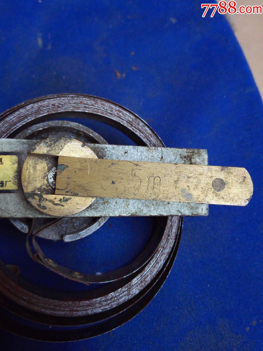 简介:卷尺/皮尺,年代不详                 