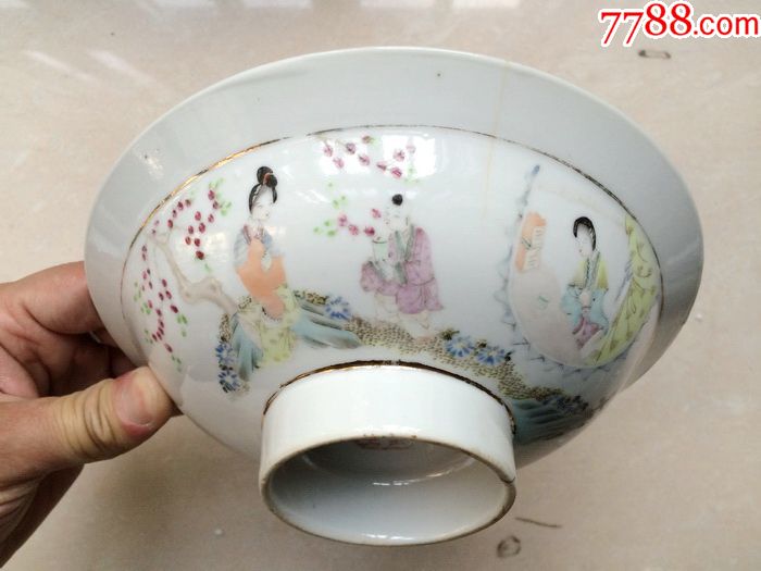 名家余子贞粉彩桃花美女高脚碗民国粉彩高脚碗