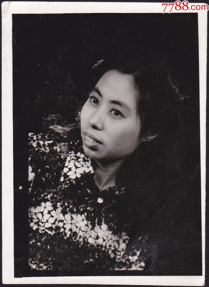 美女个人照留念_老照片_影像会馆【7788收藏__中国