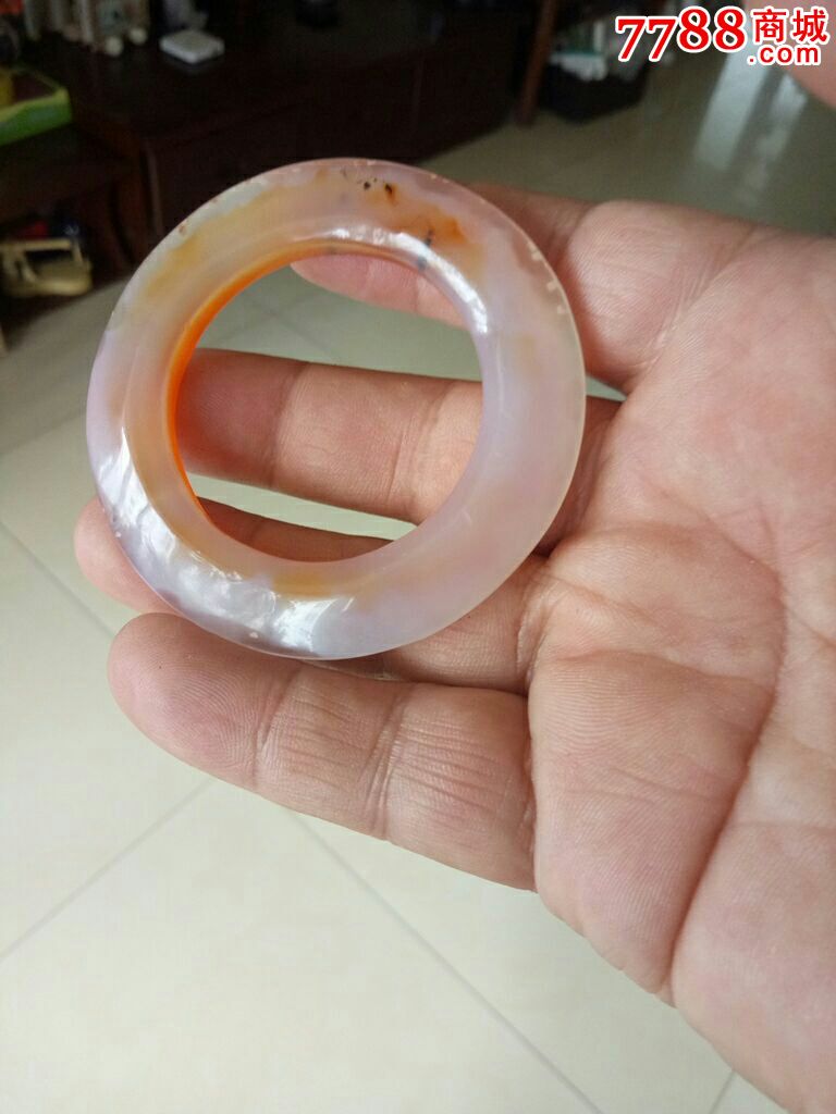 出土老玛瑙袈裟环