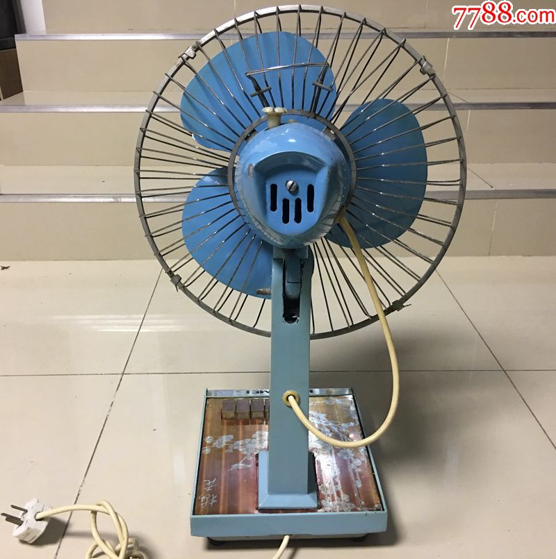 怀旧收藏影视道具红梅牌铝制老电风扇老台扇全金属电风扇