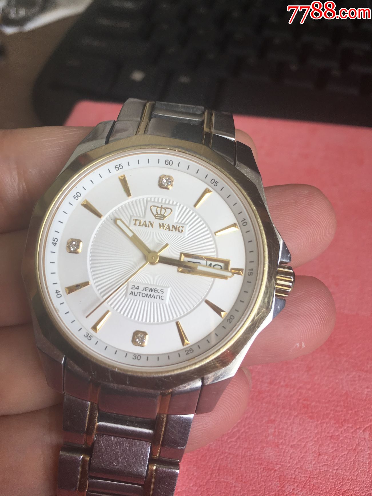 正宗原装天皇机械双历男表(最新款式可上条)