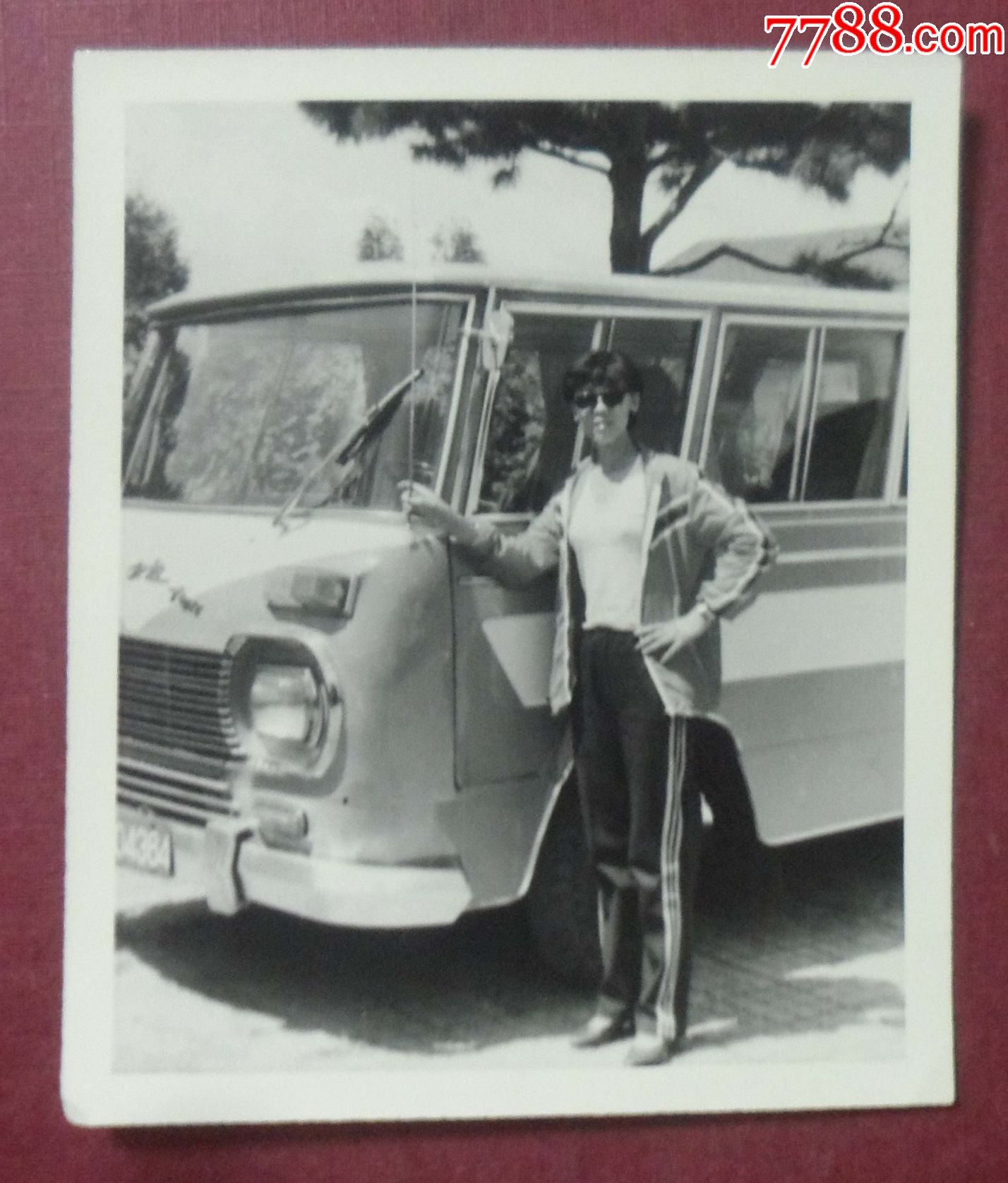 "友谊牌"小客车_老照片_奉天驿写真馆【7788收藏__收藏热线】