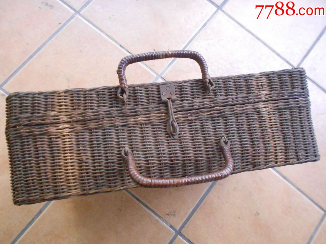 民国编织藤箱【书箱,行李箱】