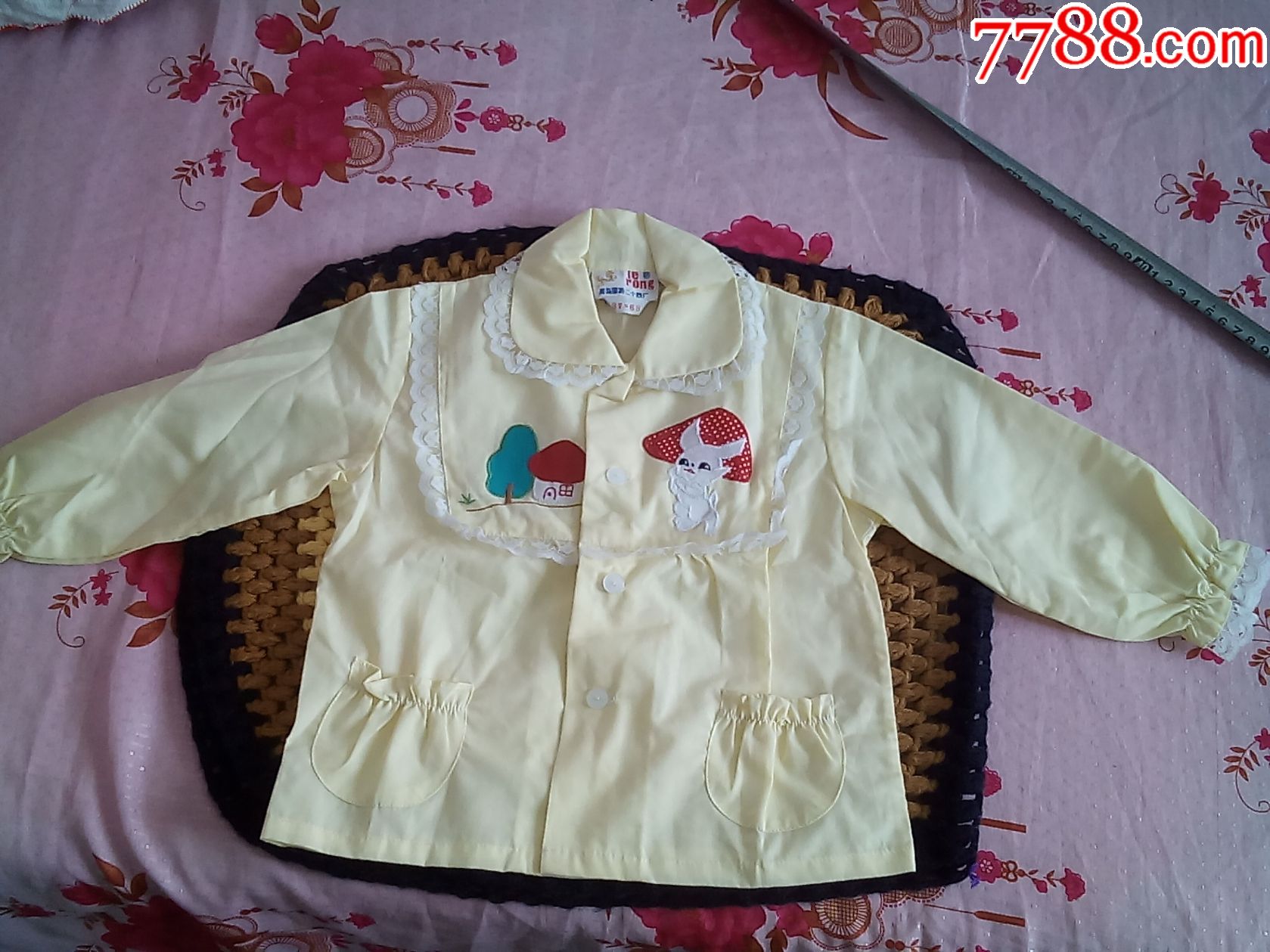 经典怀旧儿童服装一套全新未用请仔细阅图品严者慎拍