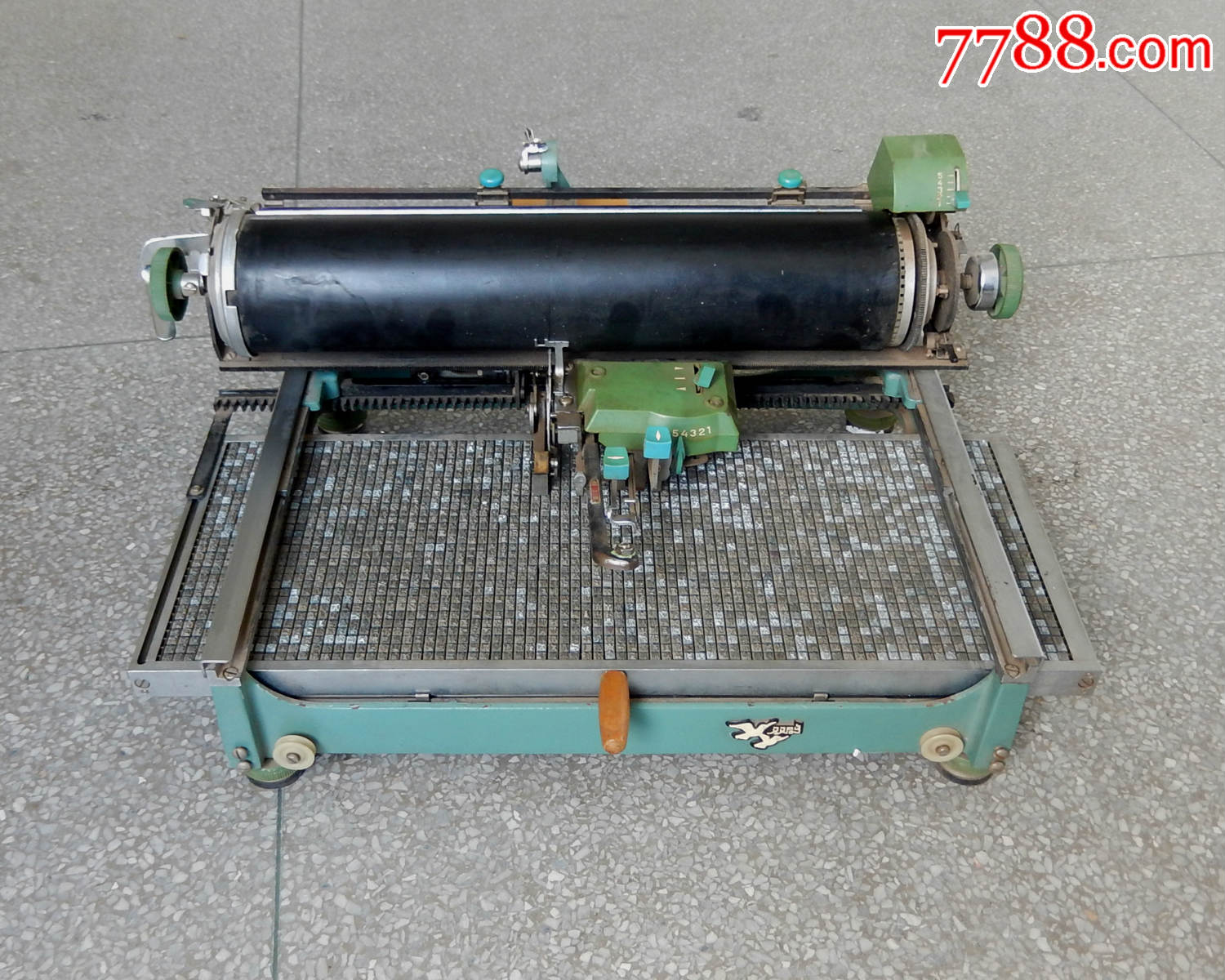 中文打字机,老机械打字机,双鸽牌三号打字机