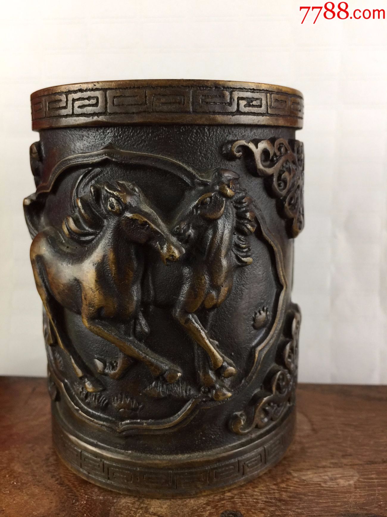 民国马到成功笔筒