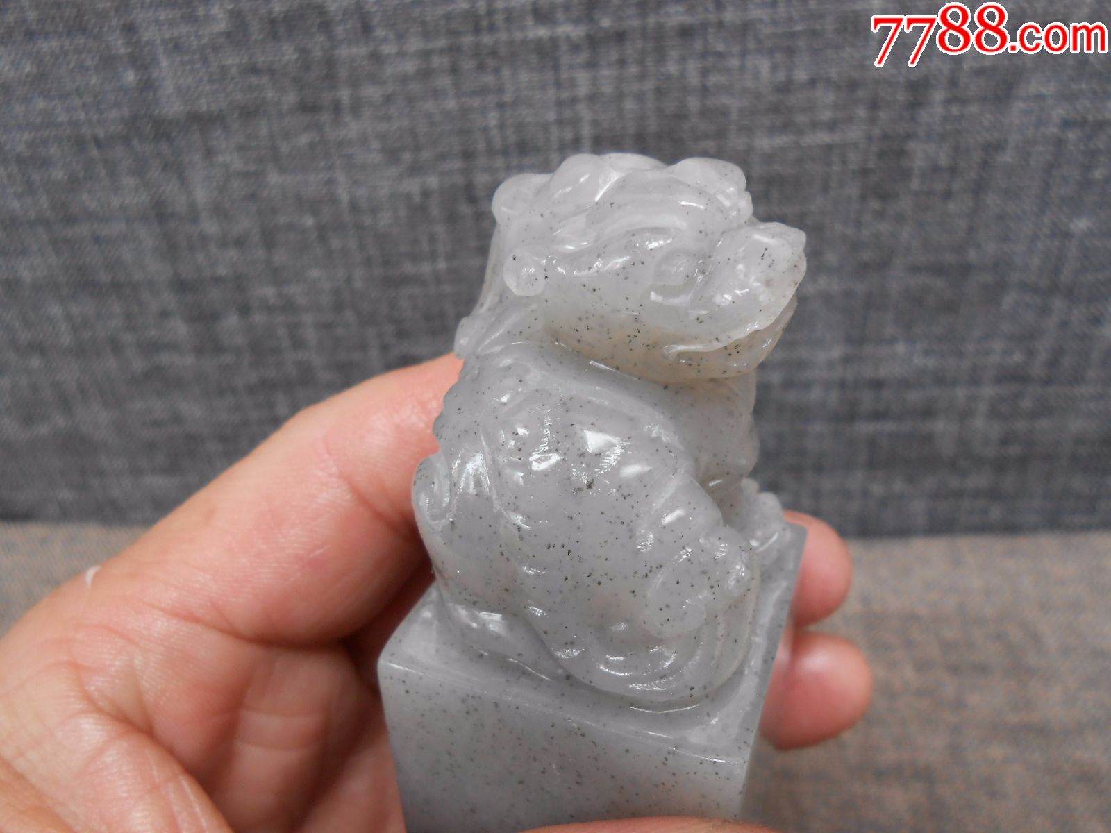 寿山虱卵坑头石钮头章