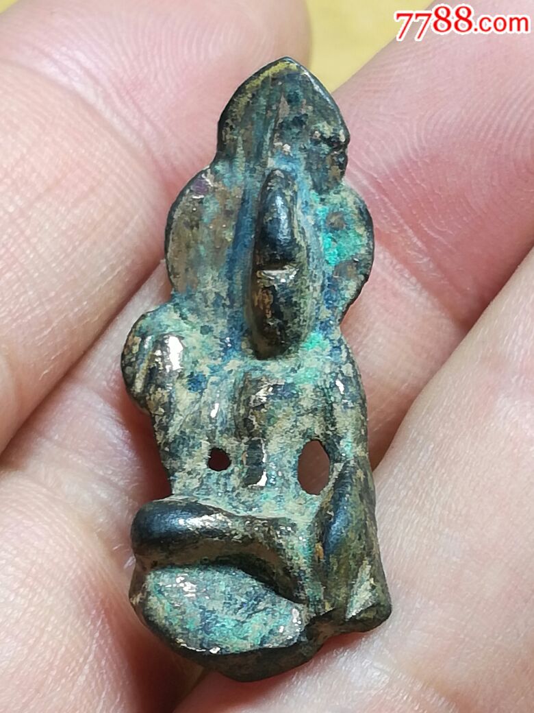 辽金青铜鎏金寸佛