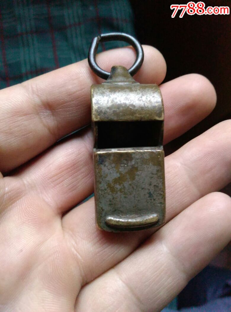 蝴蝶牌铜哨子一个￥6010品99超级小马蹬一个￥70010品99仿古代铜