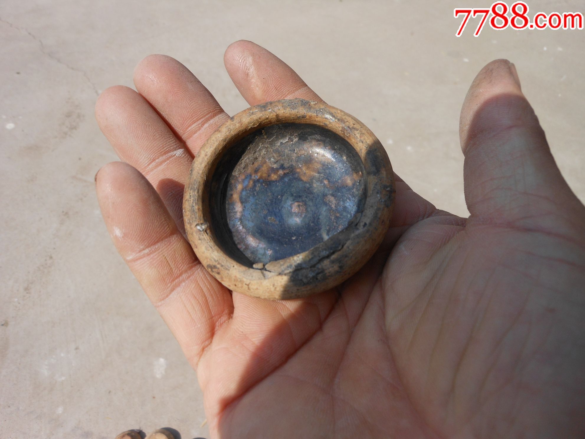 出土的老陶瓷油灯12个一起售