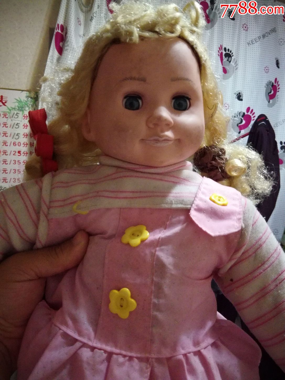 超大尺寸眨眼布娃娃,9品高52厘米应该是会说话的,自己看吧,60包邮