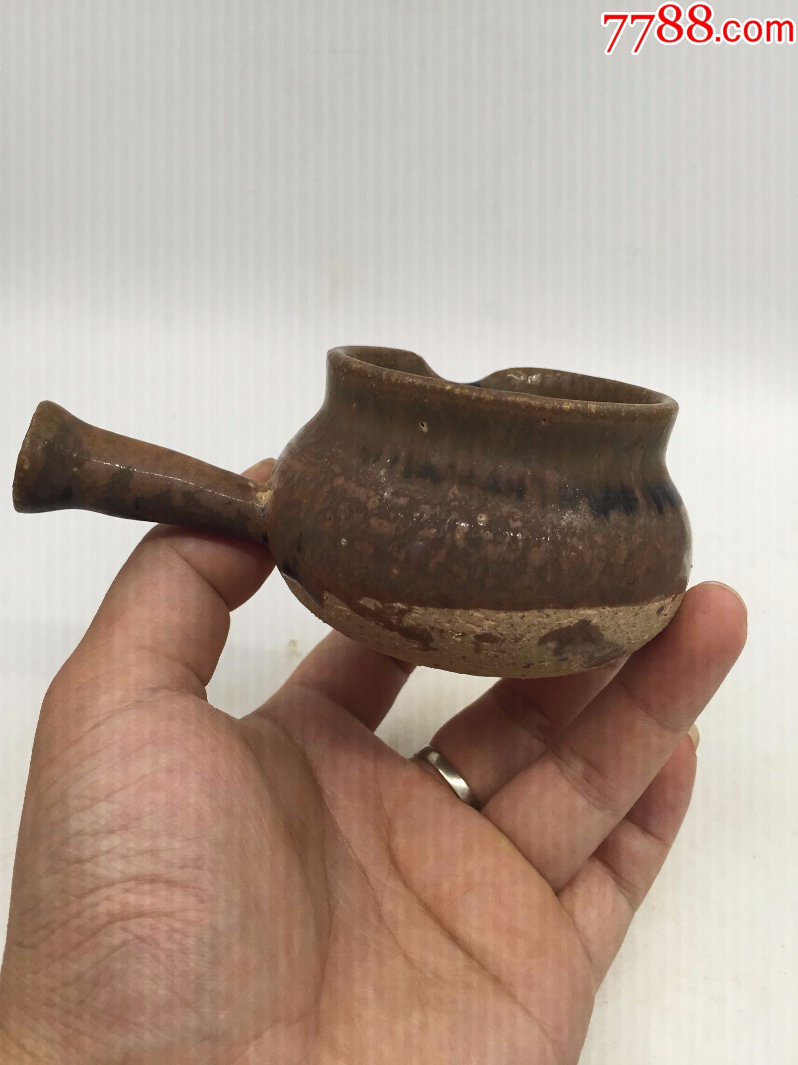 明代茶器酱釉公道杯