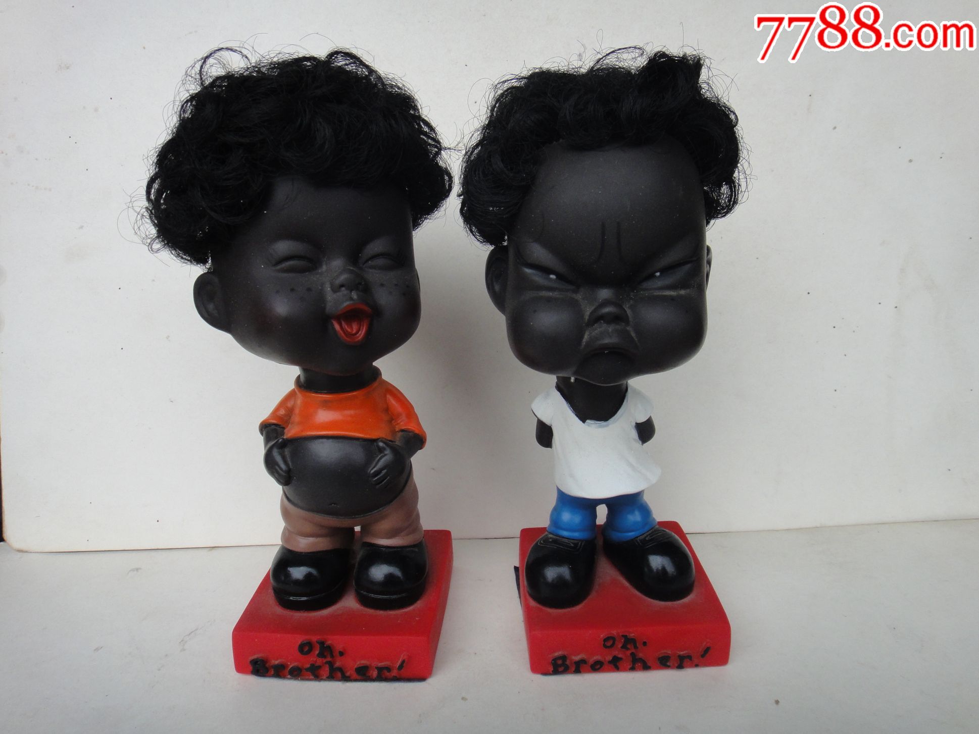 硬塑料摇头晃脑黑娃玩具(有趣好玩)